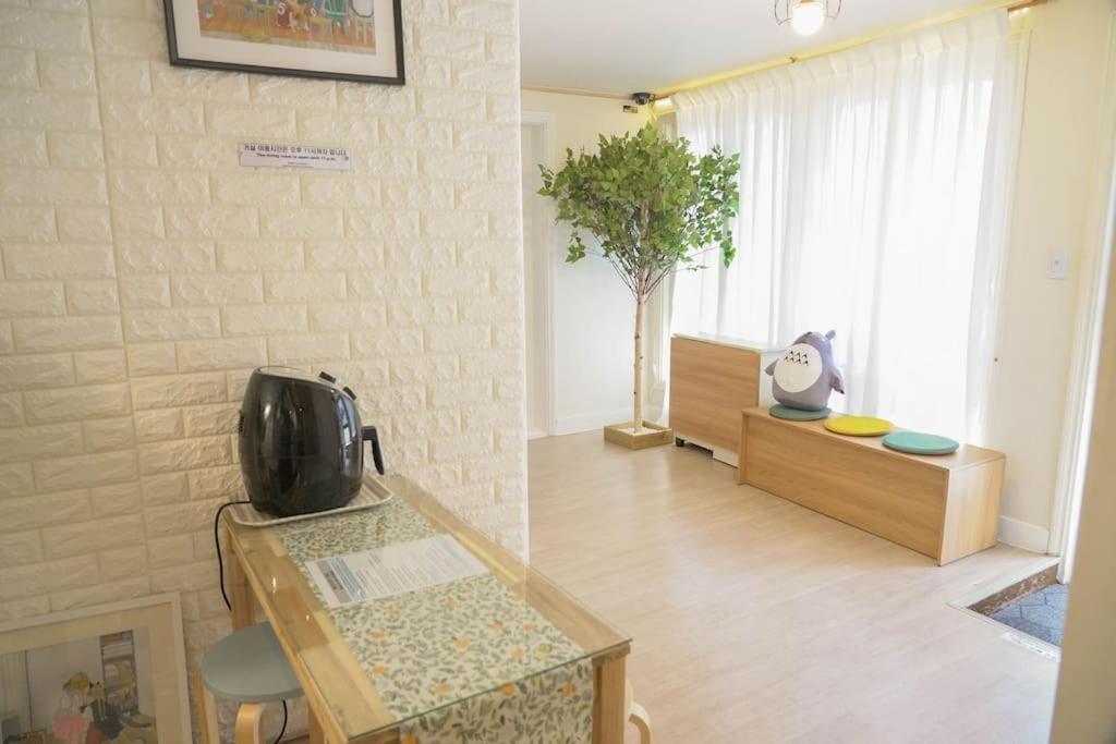 House Mongja Hotel Seoul Exterior photo